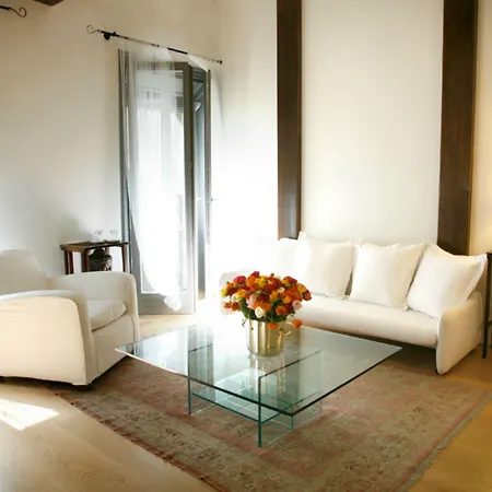 Milanosuites Apartmán *