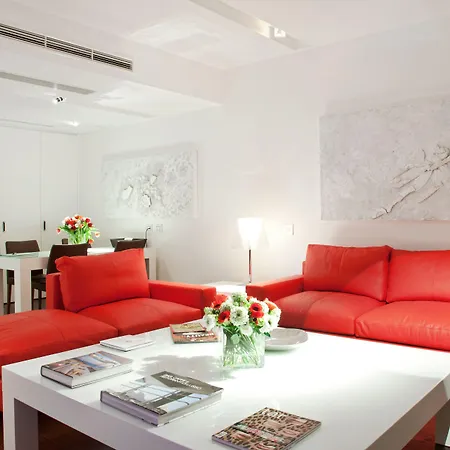 Отель Magna Pars L'hotel A Parfum, Small Luxury Of The World