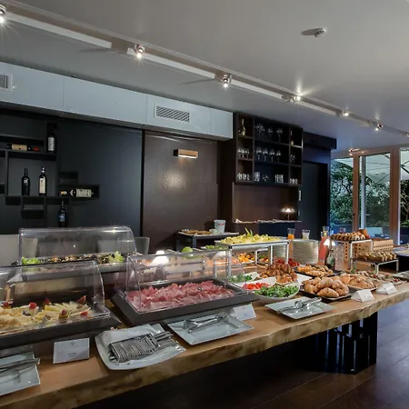 Magna Pars L'hotel A Parfum, Small Luxury Of The World Отель Милан