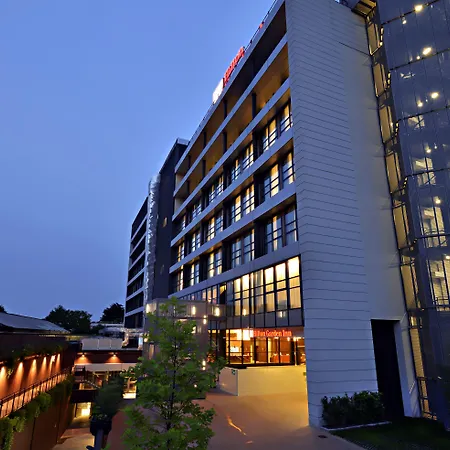 Hilton Garden North Hotel