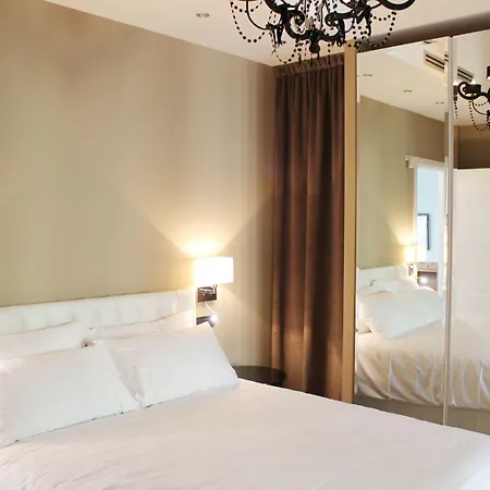 스위트 두오모 4*