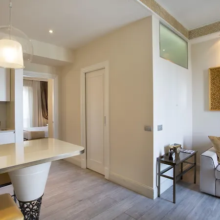 스위트 두오모 4*