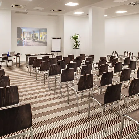 Отель Degli Arcimboldi