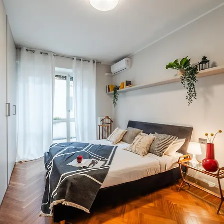 The Players Lounge - Station Area * Mailand