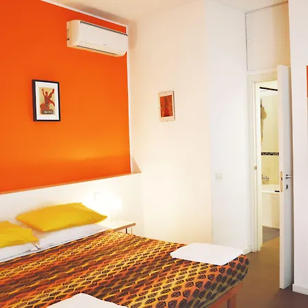 Room Inn Bed and Breakfast 4*