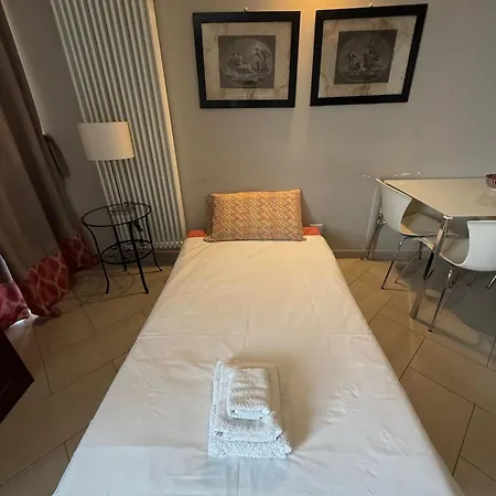 Ripa39 - Ampio Monolocale Affaccio Naviglio Grande * Milán