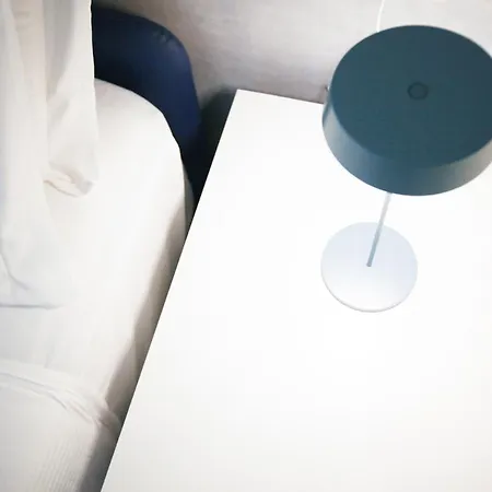 Hacca Collection - Bocconi Blue House * Mailand