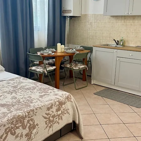 Dergano 2 Near Metro Stop Apart-hotel