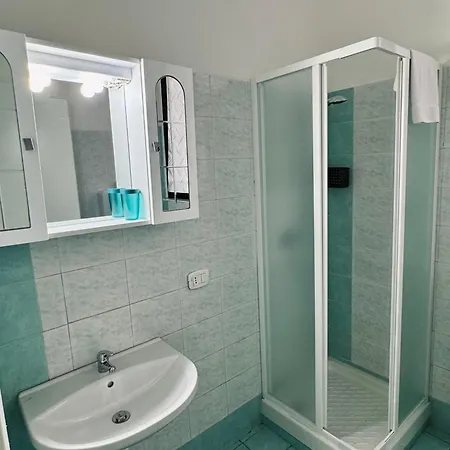 Dergano 2 Near Metro Stop Apart-hotel 4*