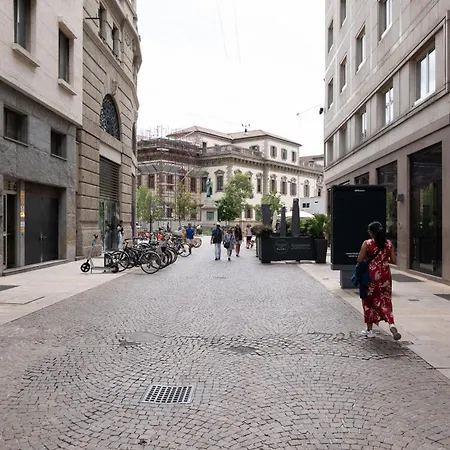 Moderno A Due Passi Dal Duomo - Mirable Pm 아파트 *