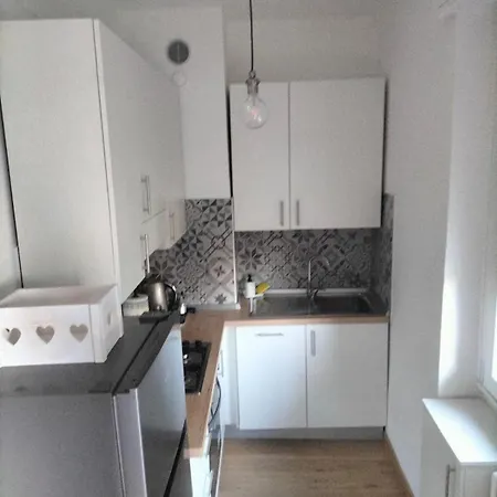 Hockey Arena Studio, 7 Min To Metro, Close To Linate And Fabrique