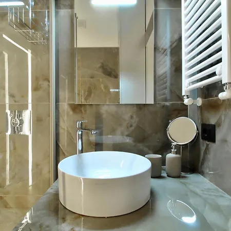 Apartament Cadorna - Your From Mediolan