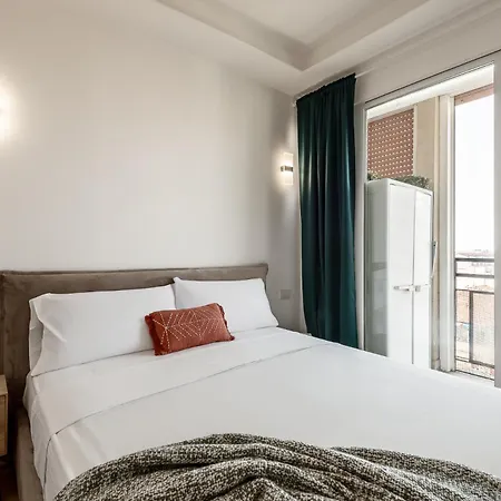 Stayeasy Bordighera - Navigli 8th Floor Terrace * Milano