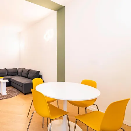 Roncaglia 25, Milano