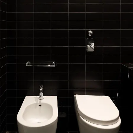 Moderno A Due Passi Dal Duomo - Mirable Pm