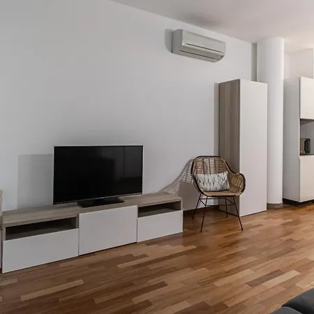 Appartement Italianway Comfort - Londonio 23 *