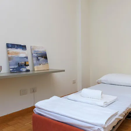 Stile E Comfort Vicino Arco Della Pace Metro M5 Mailand