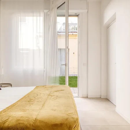 Just Urban Stays - Bilocale Moderno Navigli - Metro M2 * 米兰