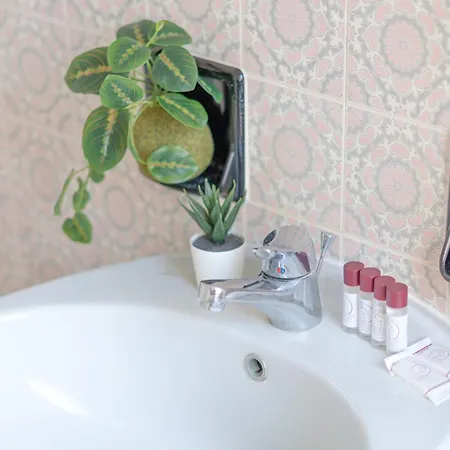 I-host - Nota 39 Milano