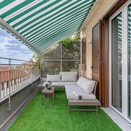 Exclusive Rooftop Vista Duomo Apartamento *