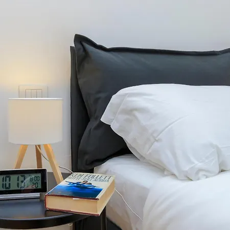 Stile E Comfort Vicino Arco Della Pace Metro M5 Apartment Mailand