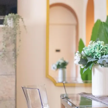 Elegant Near The Subway, Fast Wi-fi And Ac Milano