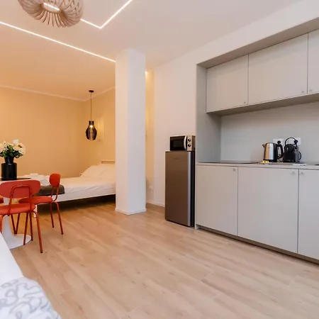 公寓 Vivimihome - Le Gemme Di Desenzano 米兰