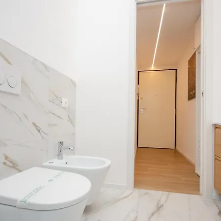 Vivimihome - Le Gemme Di Desenzano 公寓 米兰
