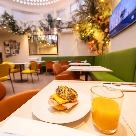 Genius Downtown 3* Milánó