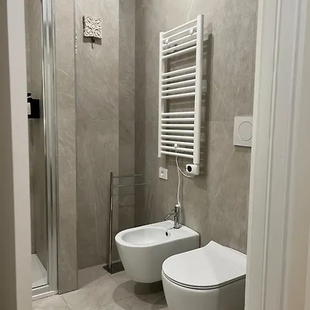 Regina24 Luxury - Elegante A Porta Venezia, 5 Min Dalla Metro *