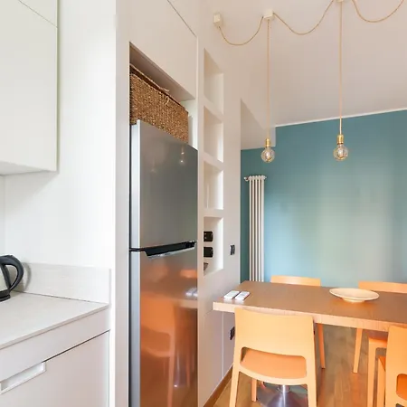 Apartmán Guesthost - Bright M1 Precotto