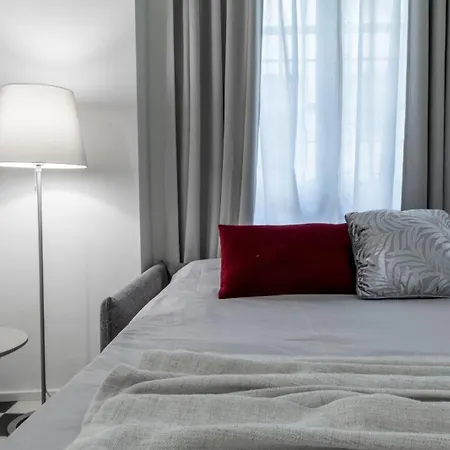 Apartment Joivy Elegant In The Centre Of *