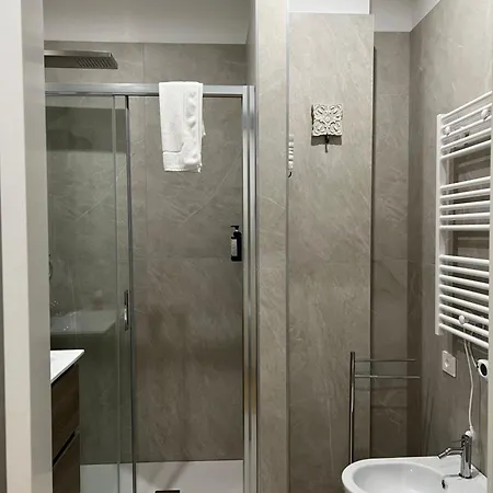 Regina24 Luxury - Elegante A Porta Venezia, 5 Min Dalla Metro * 米兰