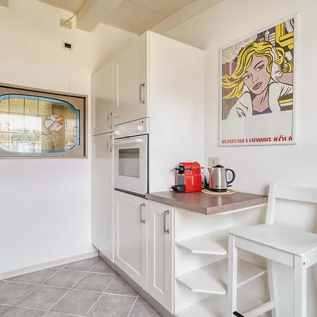 아파트 Bright Flat In The Heart Of Porta Venezia