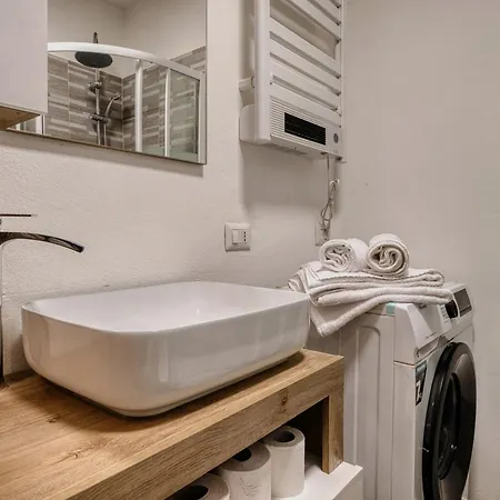 Santa Giulia - Comfort Apartament Mediolan