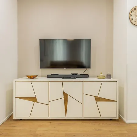 Heritage 400 Mt From Duomo * Milaan