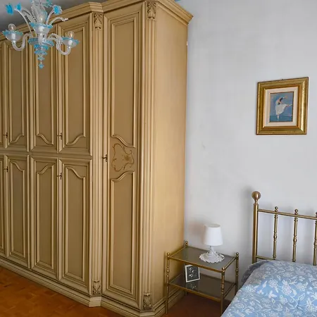 Attico Lux - Trilocale Con Garage Metropolitana Blu