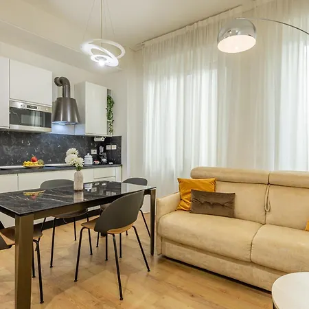 Appartement Heritage 400 Mt From Duomo Milaan