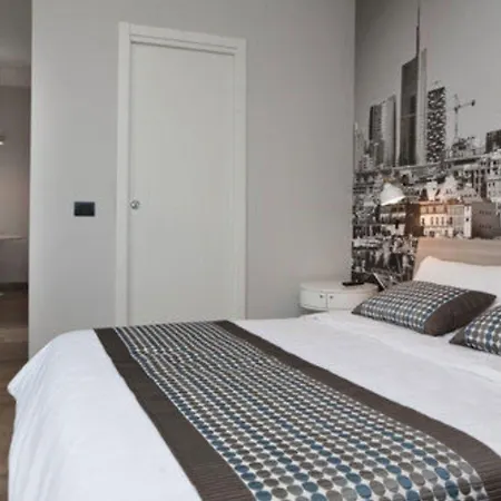 Meneghino 4* Milánó