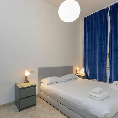 I Host - Lamarmora 3a * Μιλάνο