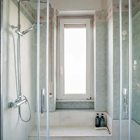 Bright With Canal Balcony Apartamento Milán