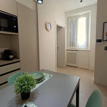 Yr - Duomo - 7' A Piedi Da Piazza Duomo Apartman Milánó