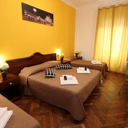 Carlo Goldoni 2* 밀라노