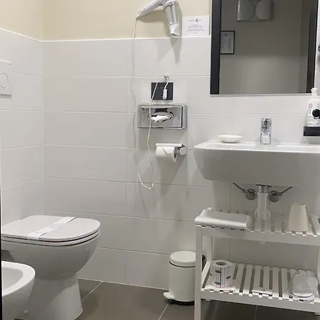 ホテル Country Borromeo ミラノ