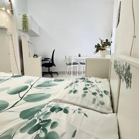 Angolo Verde, Metro Dergano Apartmán *