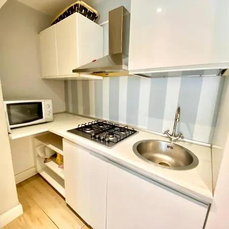 Central-duomo- Beautiful Loft - 400 Meters From The Metro Daire