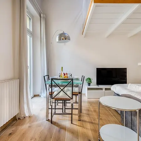 Apartmán Sant Ambrogio-centre Of The Town-castle 1min-duomo4 Min Milán