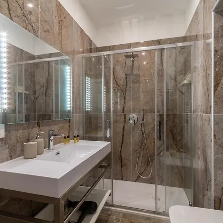 アパート Shopping District - Station - Two *