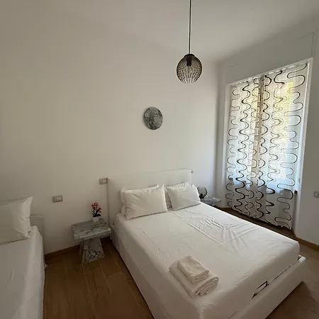 Milan - 2Br 2Ba Apt - 5 Min Walk To Metro & Train Milano