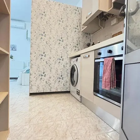 Angolo Verde, Metro Dergano Apartmán